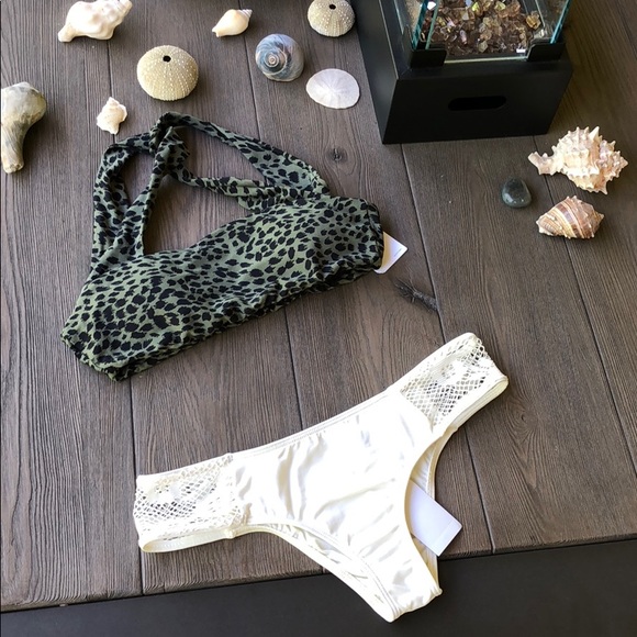 Billabong bikini - Picture 5 of 7